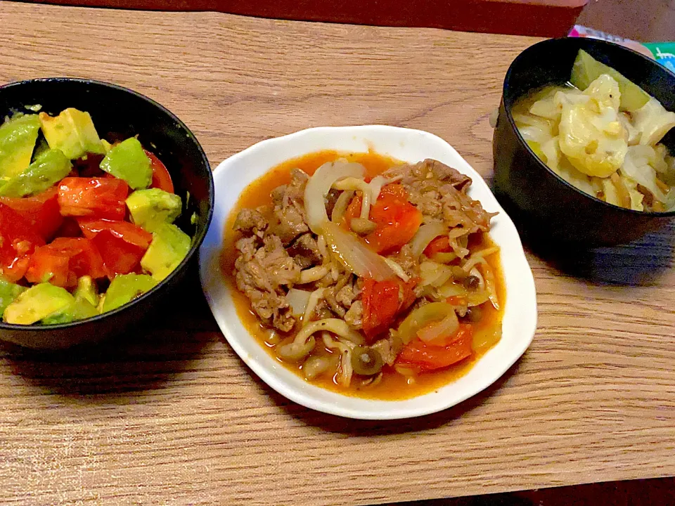 トマト牛丼|ゆいぽさん