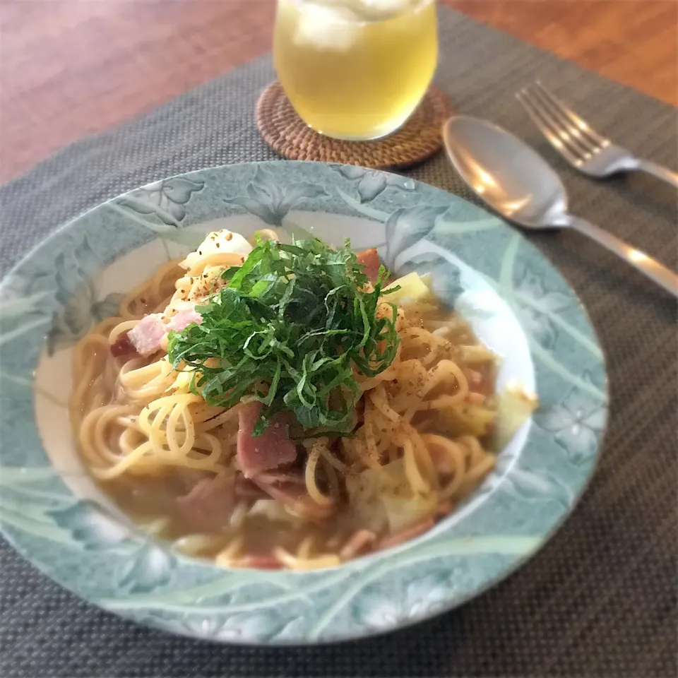 ベーコンとキャベツのスパゲッティ🍝|𓇼 Ⓢ Ⓗ Ⓘ Ⓝ Ⓞ Ⓑ Ⓤ 𓇼さん