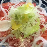 Snapdishの料理写真:新玉ねぎとトマトのサラダ|kinohimoさん