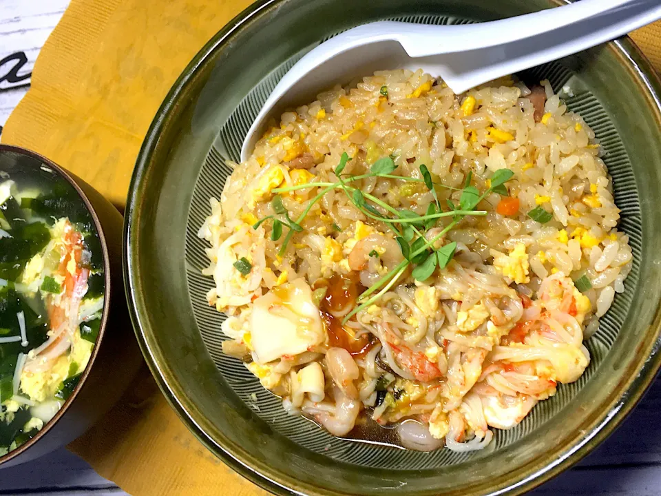 海鮮ふわ玉あんかけ焼豚炒飯|すくらんぶるえっぐさん