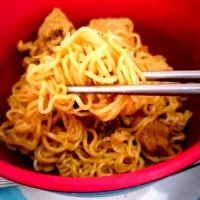 Snapdishの料理写真:Pancit canton from rasyon|jazzzさん