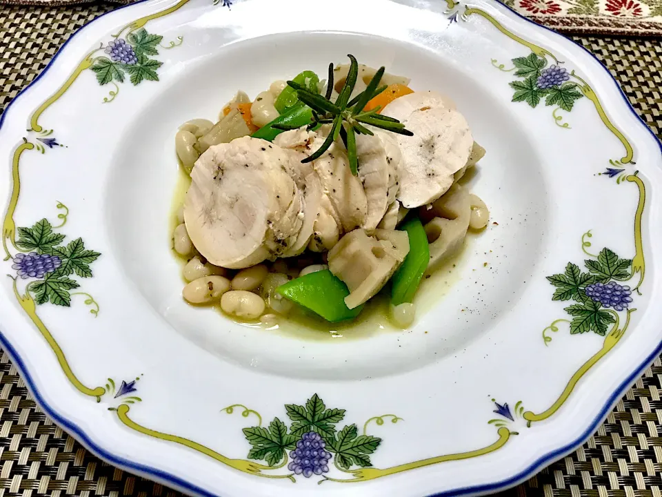 和の食材と白インゲン豆のハーブ煮込み🌿|la pêcheさん