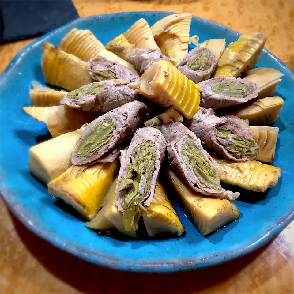 イタドリの肉巻きと筍の鶏ガラスープ煮|佐野未起さん