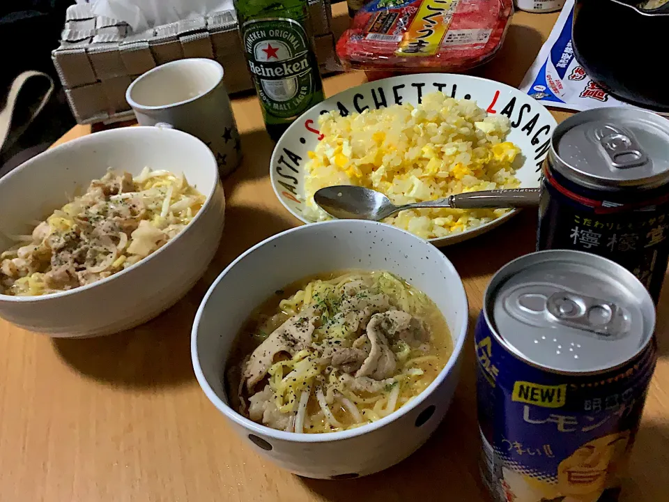 ガリバタ肉そばと玉子の黄金炒飯で宅飲み|ましゅさん