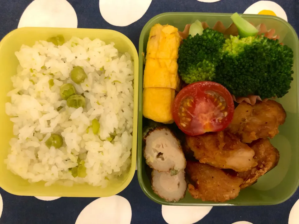 唐揚げとグリンピースごはん弁当|freeさん