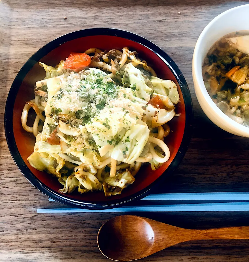 本日のお昼ご飯→焼きうどん|Taja & Mayさん