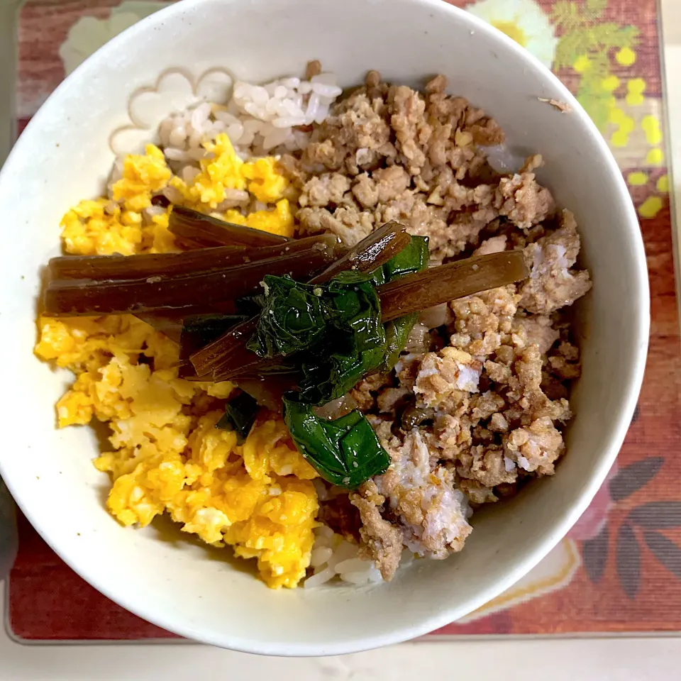 簡単そぼろ丼ランチ|boscaさん