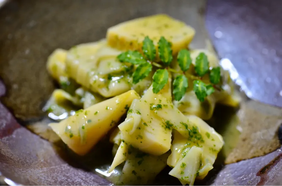 Snapdishの料理写真:ベランダの山椒は木の芽味噌和え|Yasuo  Watanabeさん