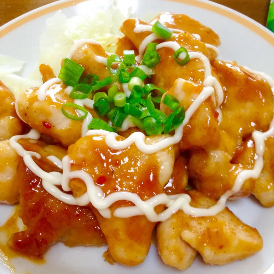 鶏胸肉で味噌マヨ❤️ご飯が進みます😄|まいりさん