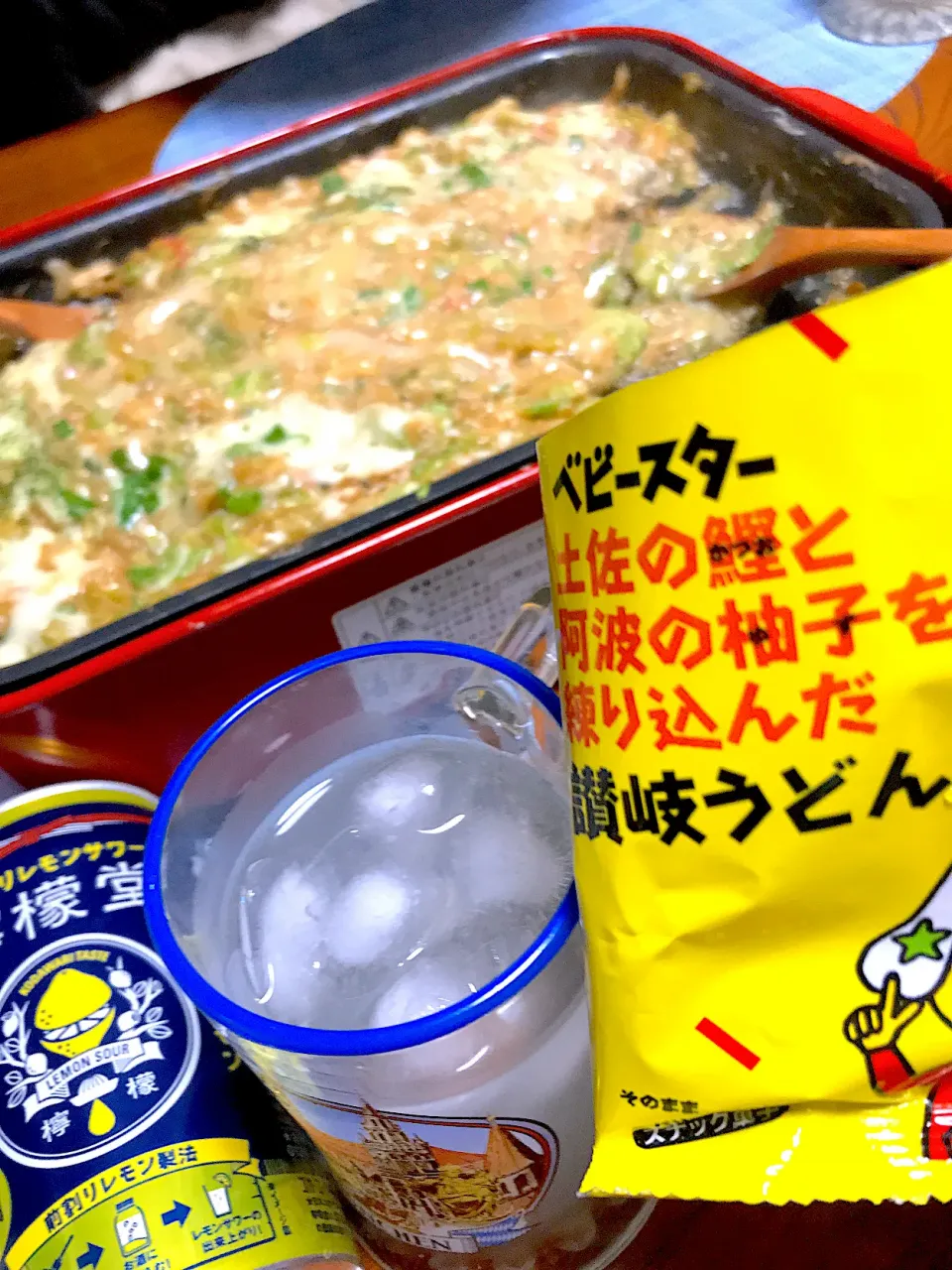 サミカさんにいただいたベビースターさぬきうどん入りもんじゃ焼き|シュトママさん