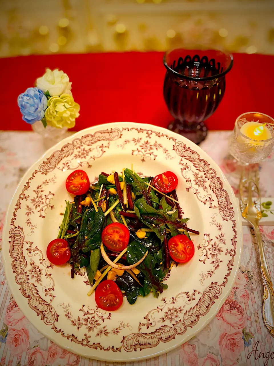 Snapdishの料理写真:赤軸ほうれん草のサラダ🥗|🐶dekochoro🐶さん