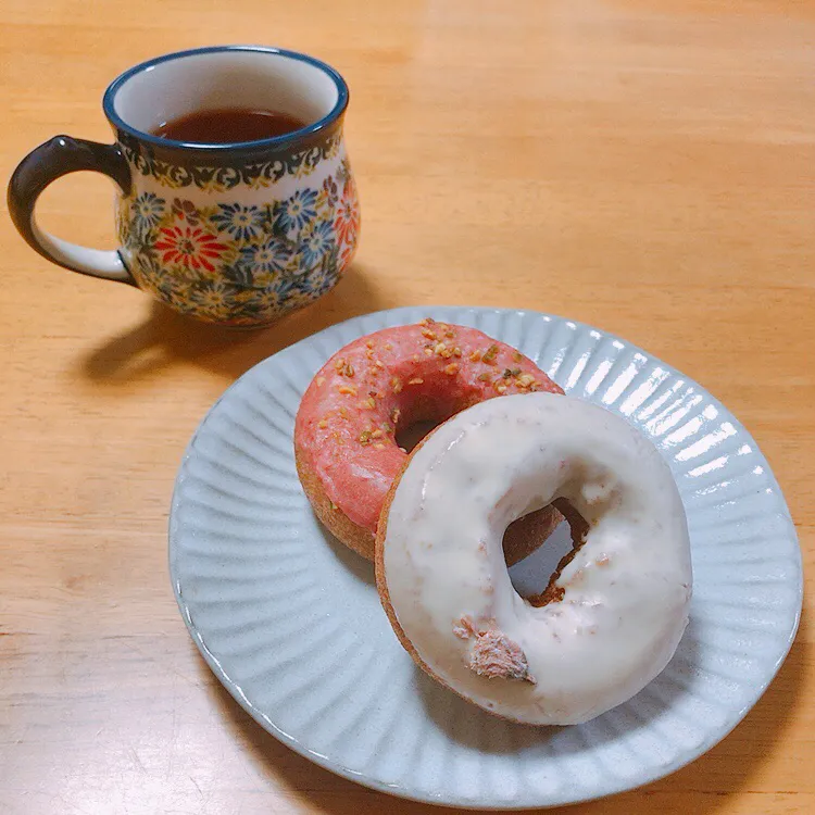 さくらといちごピスタチオ🌸🍓🍩|ちゃみこさん