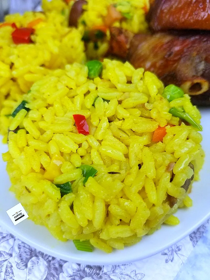 Snapdishの料理写真:NIGERIAN FRIED RICE|Katrynさん