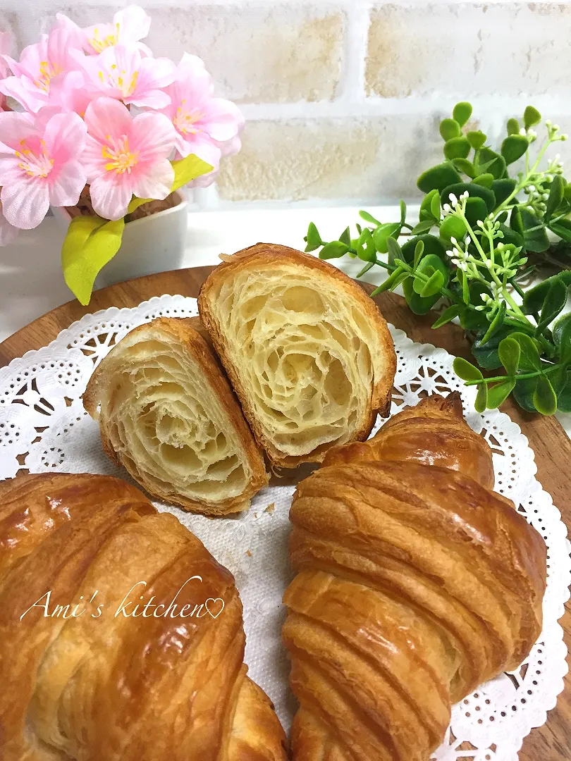 クロワッサン🥐クロワッサン断面😆|あみさん