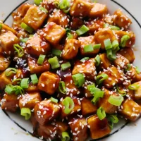 Pan fried sesame garlic tofu|Tonyaさん