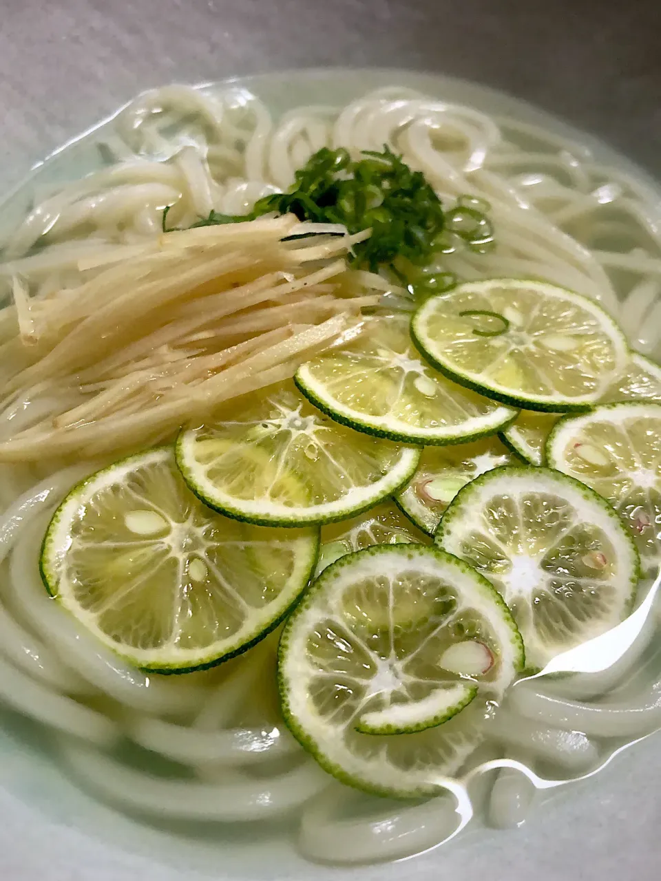 Snapdishの料理写真:いりこ出汁の新生姜、すだちうどん|Hiromi Miyauchiさん