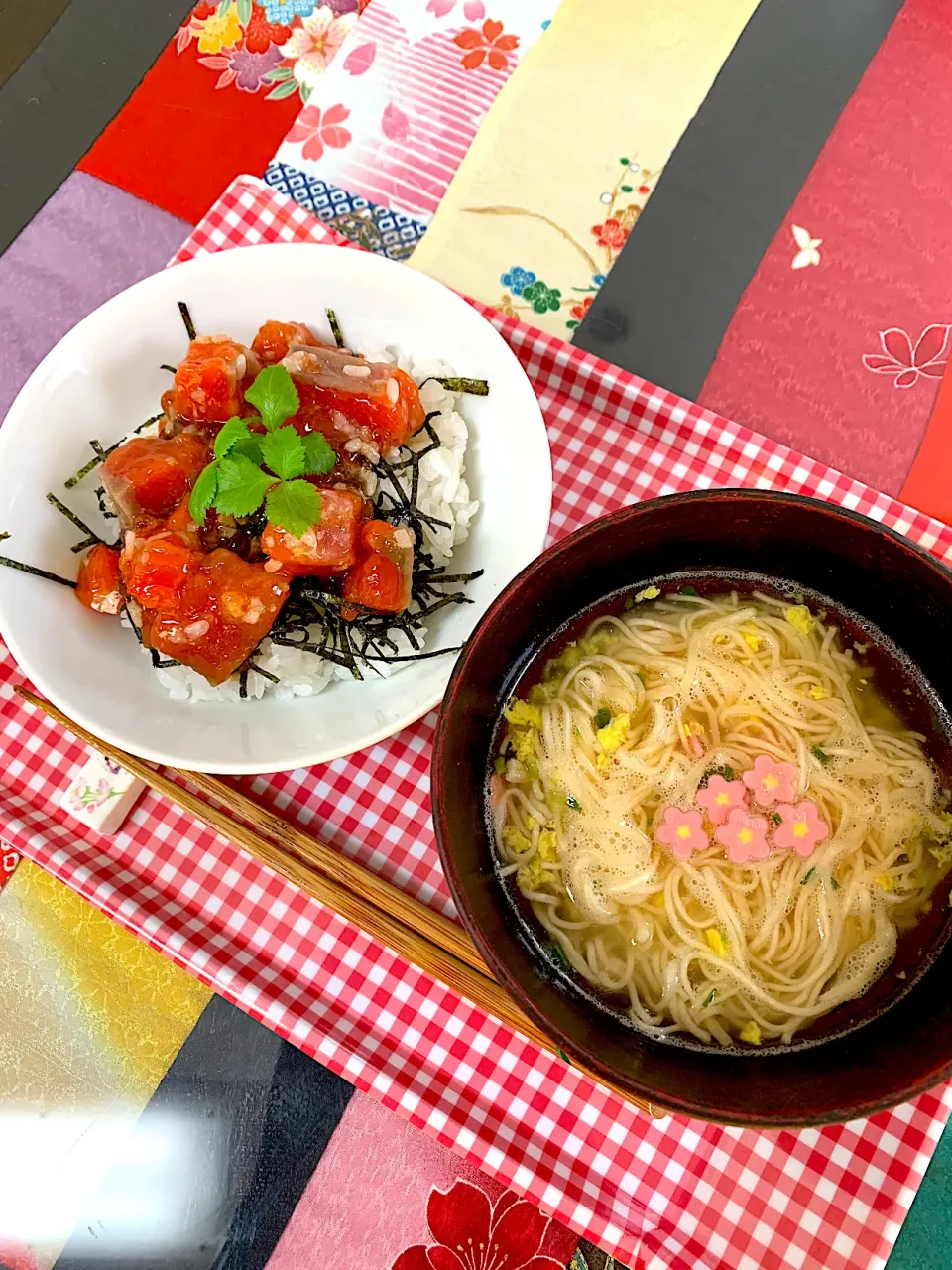 鮭といくらの親子ルイベ丼　鯛だしにゅうめん（市販品）|プクママさん