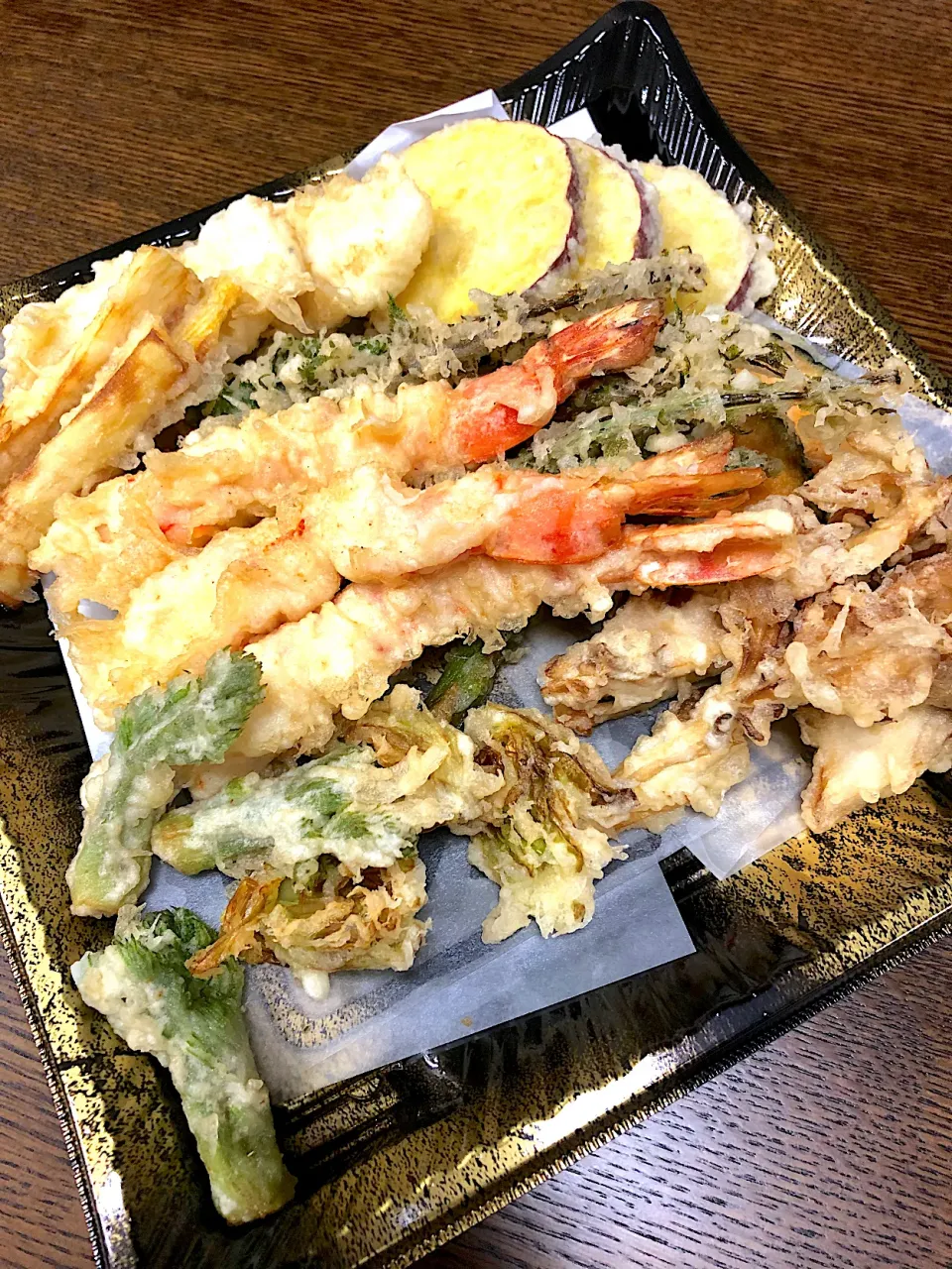 Snapdishの料理写真:旬菜道の天ぷら盛り合せ🍤|kudoさん