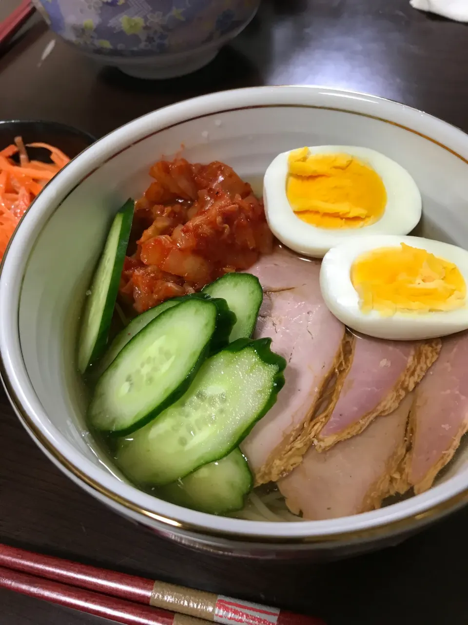 4月15日晩ご飯。冷麺🍜|あやさん