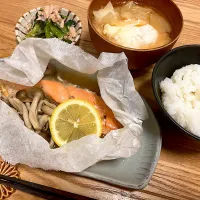 Snapdishの料理写真:鮭の包み焼き|yunさん