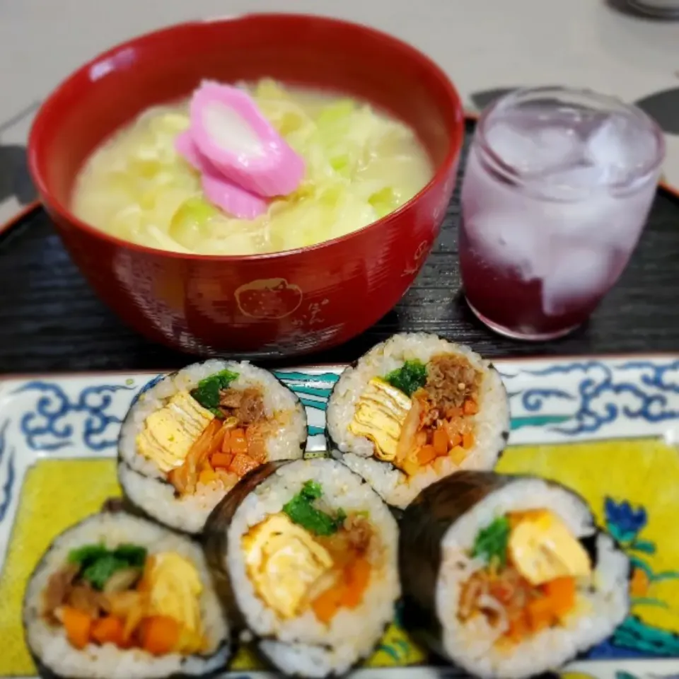 ラーメンとキムパ|こまちさん