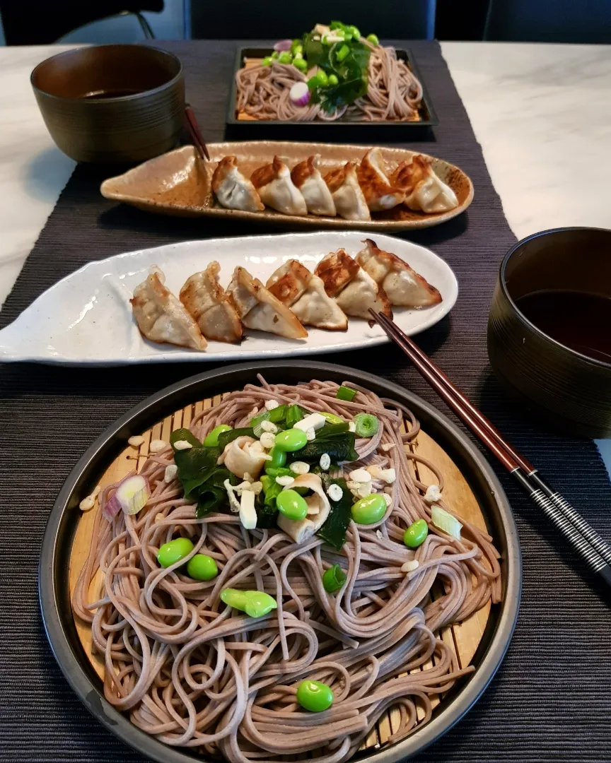 Soba and pan fried gyoza|Juneさん