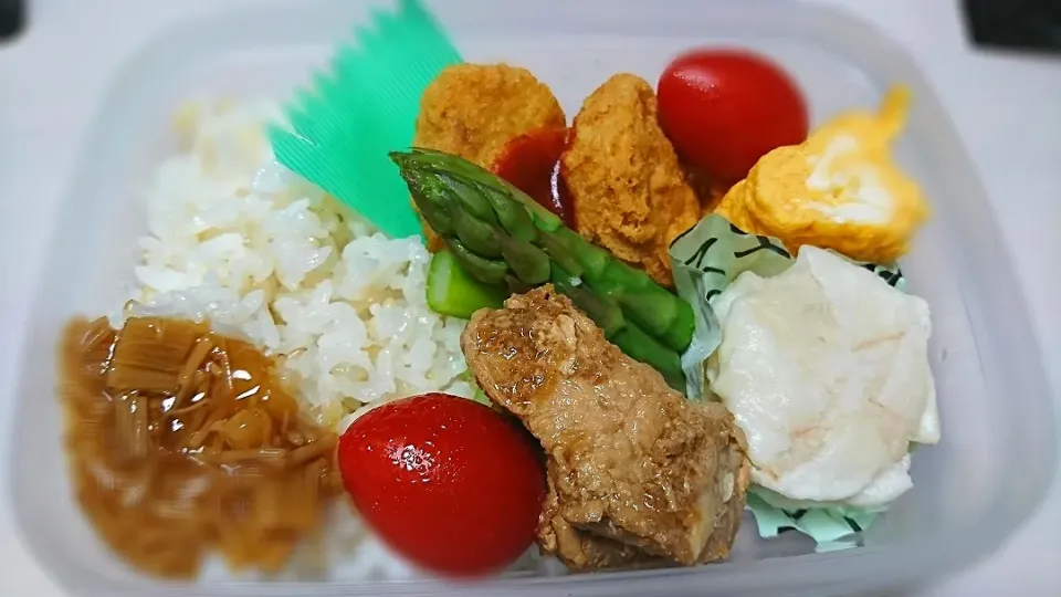 色々詰め合わせ弁当|えびぱんさん