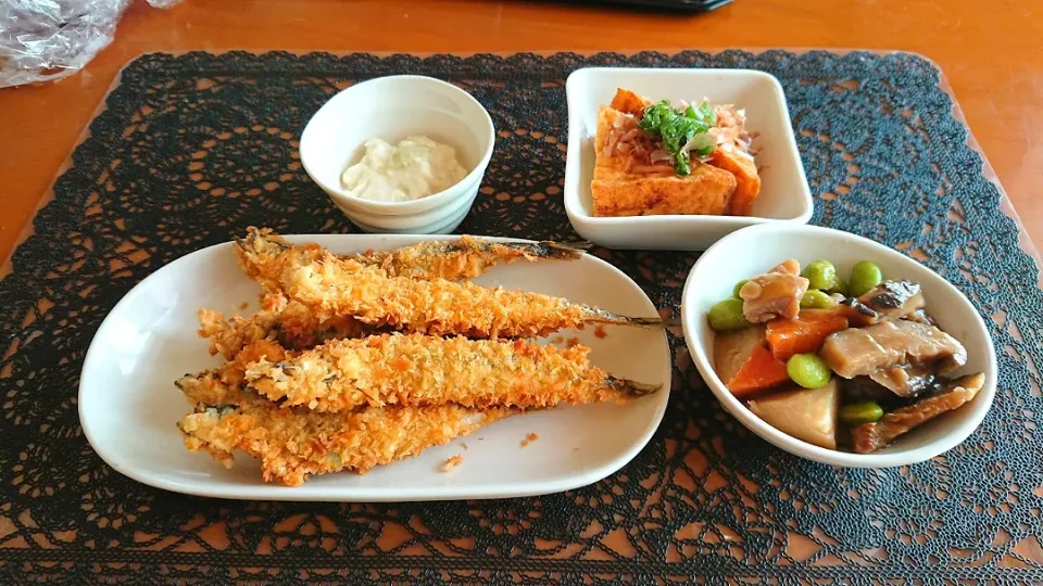 ☆シシャモフライ
☆焼き生厚揚げ 
☆タケノコともも肉の煮物
☆生ゆば|chikakoさん