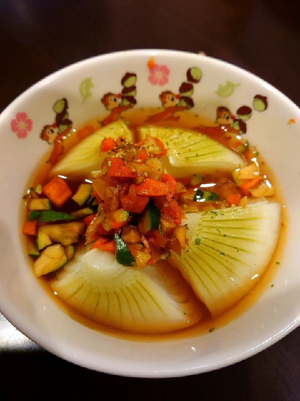 新玉ねぎのレンチン野菜ソースのせ😋|みぽりん♪さん