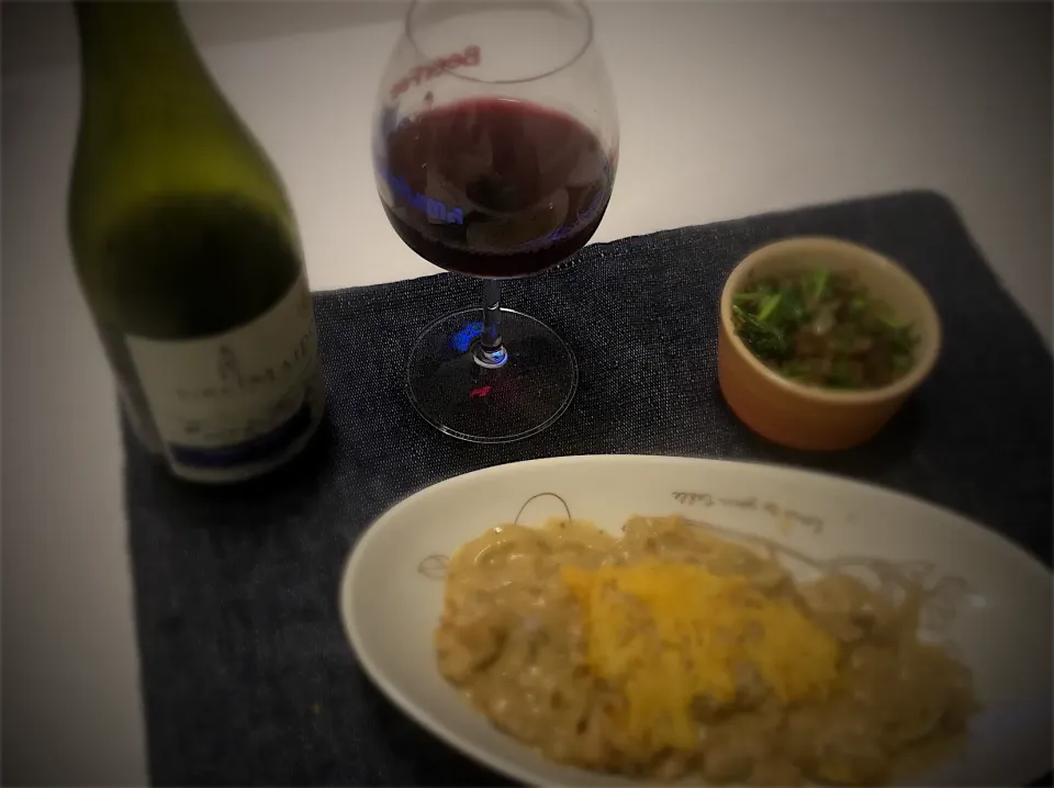 鶏とマッシュルームスープのグラタン、パクチーとひき肉のオイスター炒め＆VINA MAIPO Pinot Noir|mayさん