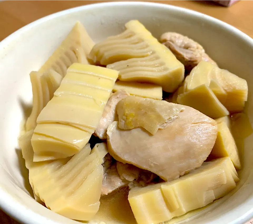 たけのこと鶏の煮物|もじゅさん