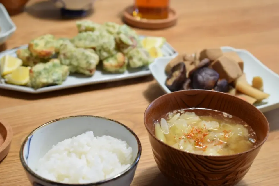 Snapdishの料理写真:高野豆腐の煮物の和定食|うにんぱすさん