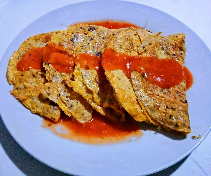 Tortang Sardines with Hot Souce 

Yummy 😋|arovib28さん