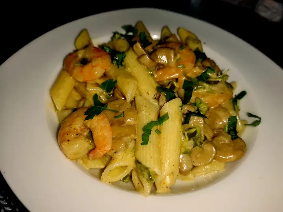 Snapdishの料理写真:Pasta met scampi's|Imiさん