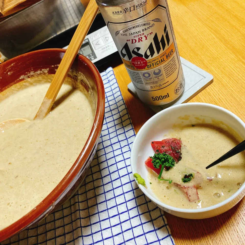 Snapdishの料理写真:自然薯を擦り下ろして、マグロの山かけ|naoさん