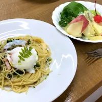 Snapdishの料理写真:あおさとじゃこのパスタ　チキンの冷菜|ゆりかさん