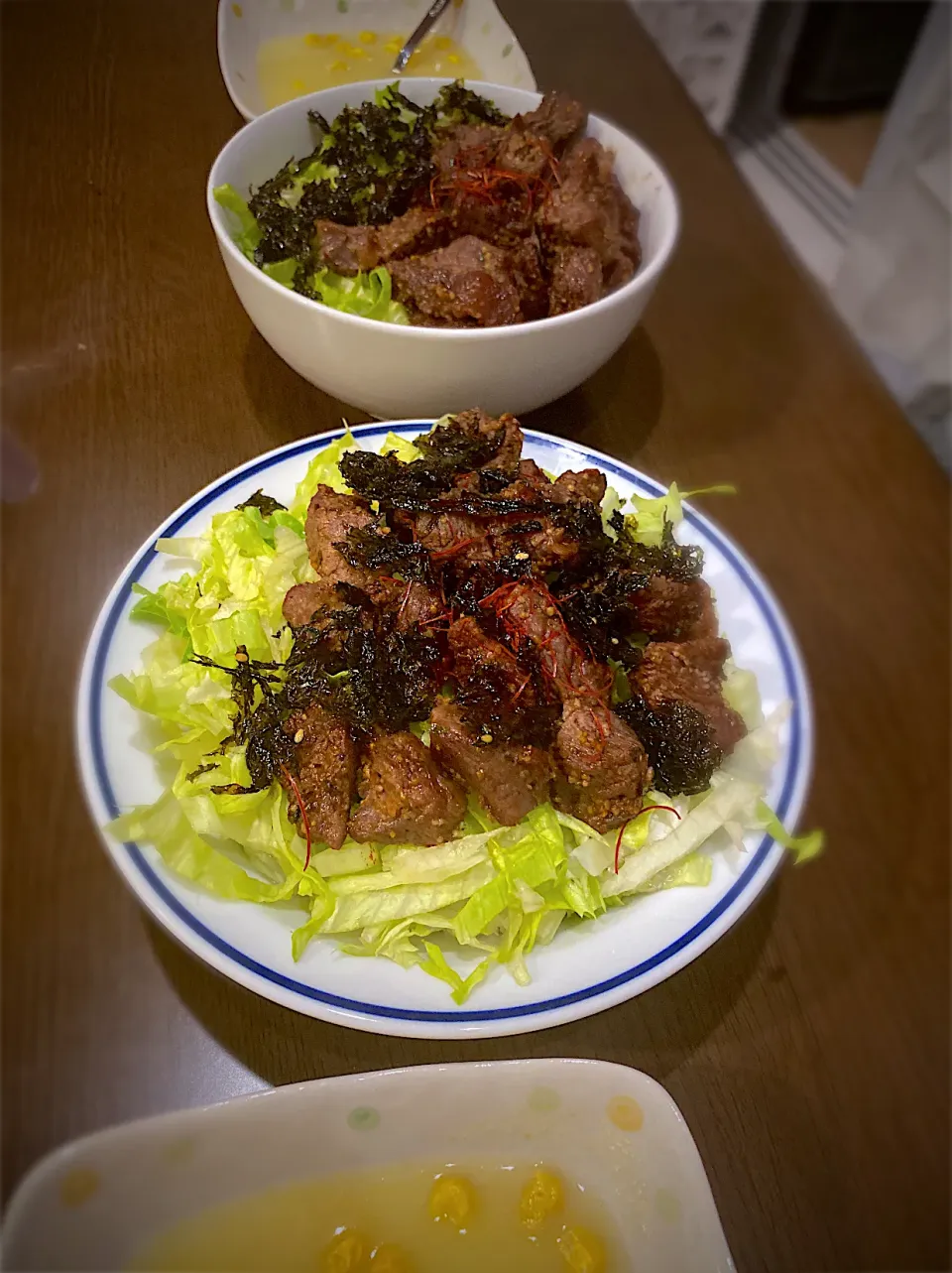 Snapdishの料理写真:牛ステーキ丼　韓国海苔かけ|ch＊K*∀o(^^*)♪さん