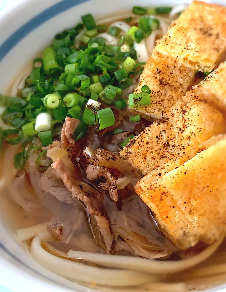 肉うどん (๑˃̵ᴗ˂̵)و|bamazooさん