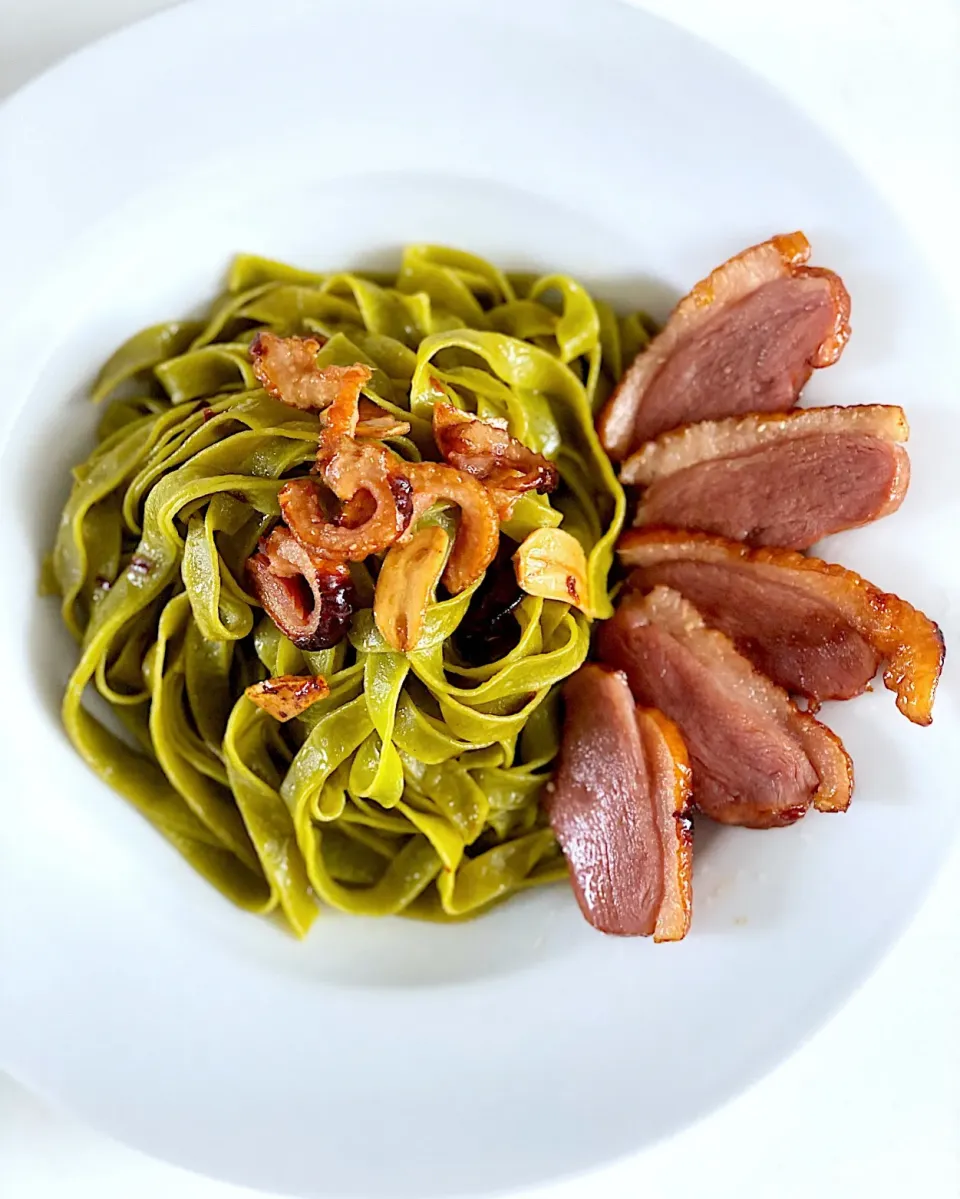 Smoked duck spinach pasta|12Dragonさん