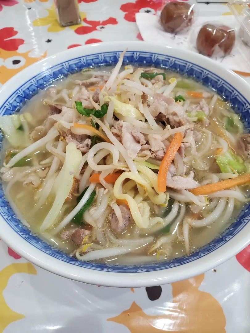 主人の愛情タンメン🍜|まちまちさん