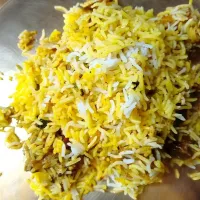 Snapdishの料理写真:Hyderabadi chiken dum biriyani|subhajitさん