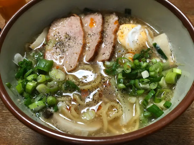 ラ王🍜、豚骨醤油味❗️ (´_ゝ`)✨|サソリさん