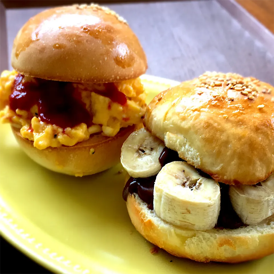 チョコバナナ&タマゴバーガー🍔|べべべさん