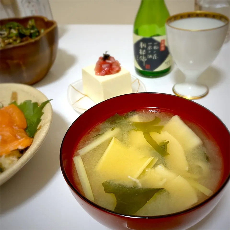 たけのことわかめの味噌汁|りさこさん