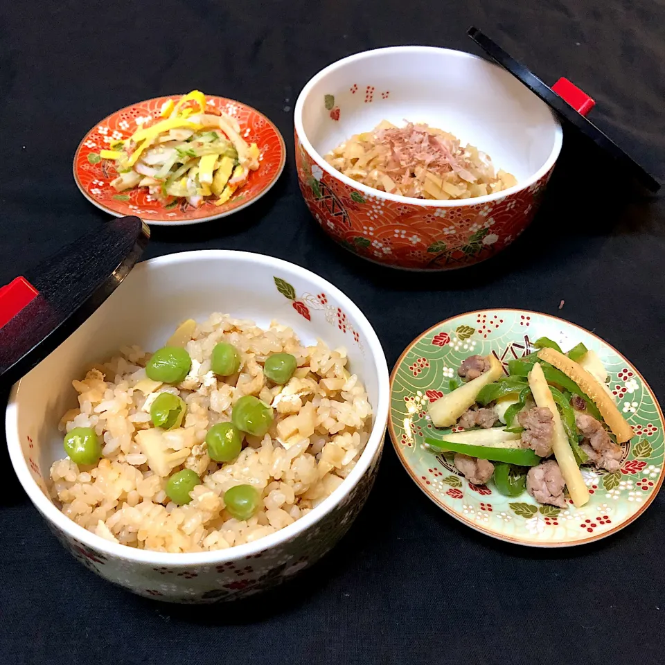 henryさんの料理 🎍筍掘り🎍筍ご飯🍚|henryさん