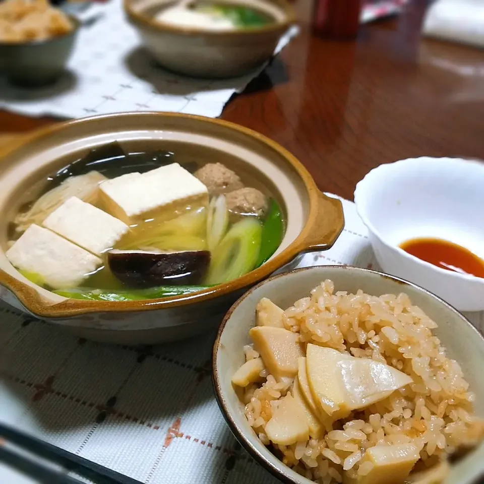 Snapdishの料理写真:タケノコご飯|akkoさん