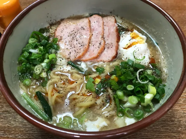 ラ王🍜、豚骨醤油味❗️ ε- (´ー`*) ✨|サソリさん