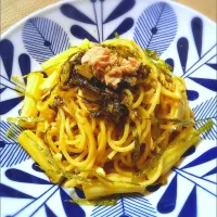 Snapdishの料理写真:高菜とツナの和風パスタ|Reikoさん