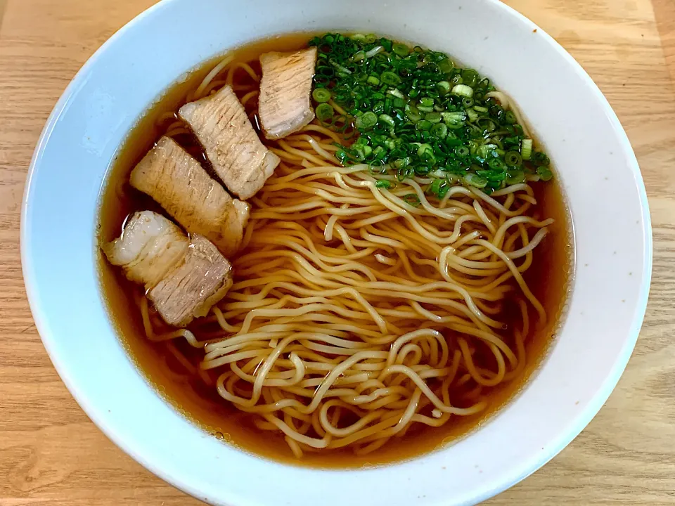 手作り醤油ラーメン|浅草橋百そばさん