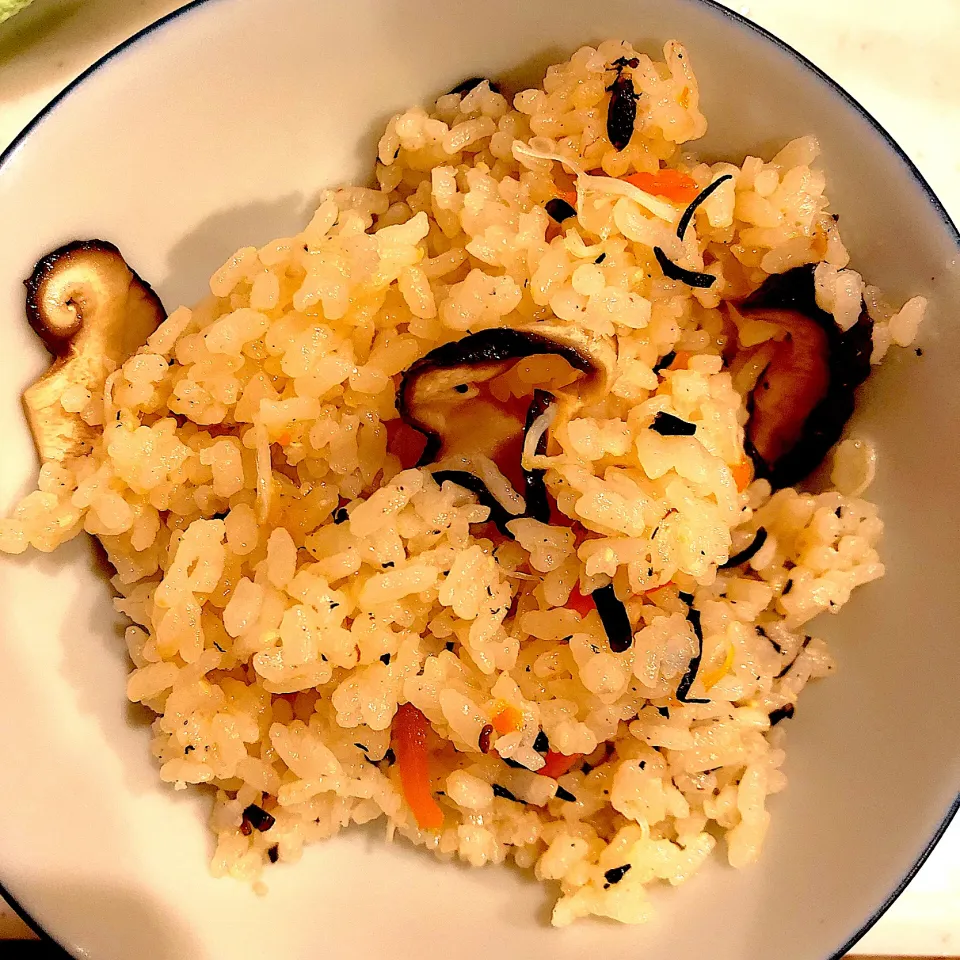 食物繊維たっぷり‼︎帆立の炊き込みごはん|cinnaさん